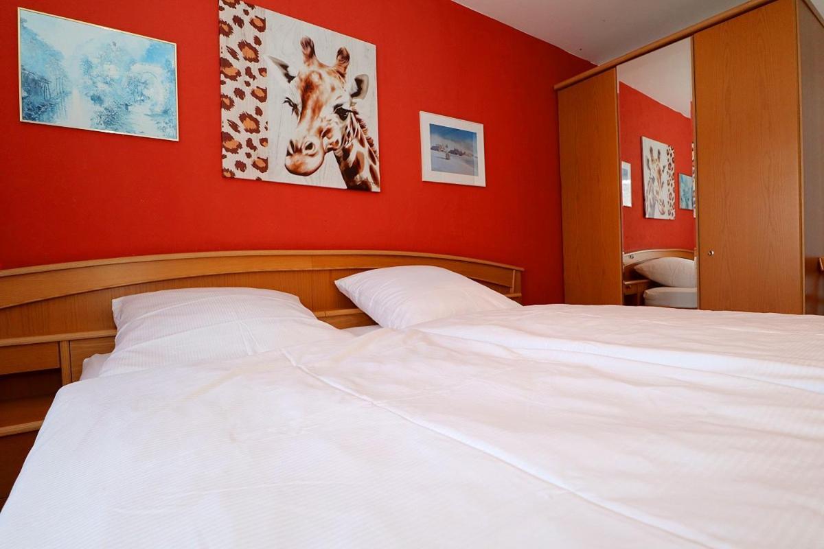 Rötenbach Hotel-Pension Zum Bierhaus מראה חיצוני תמונה