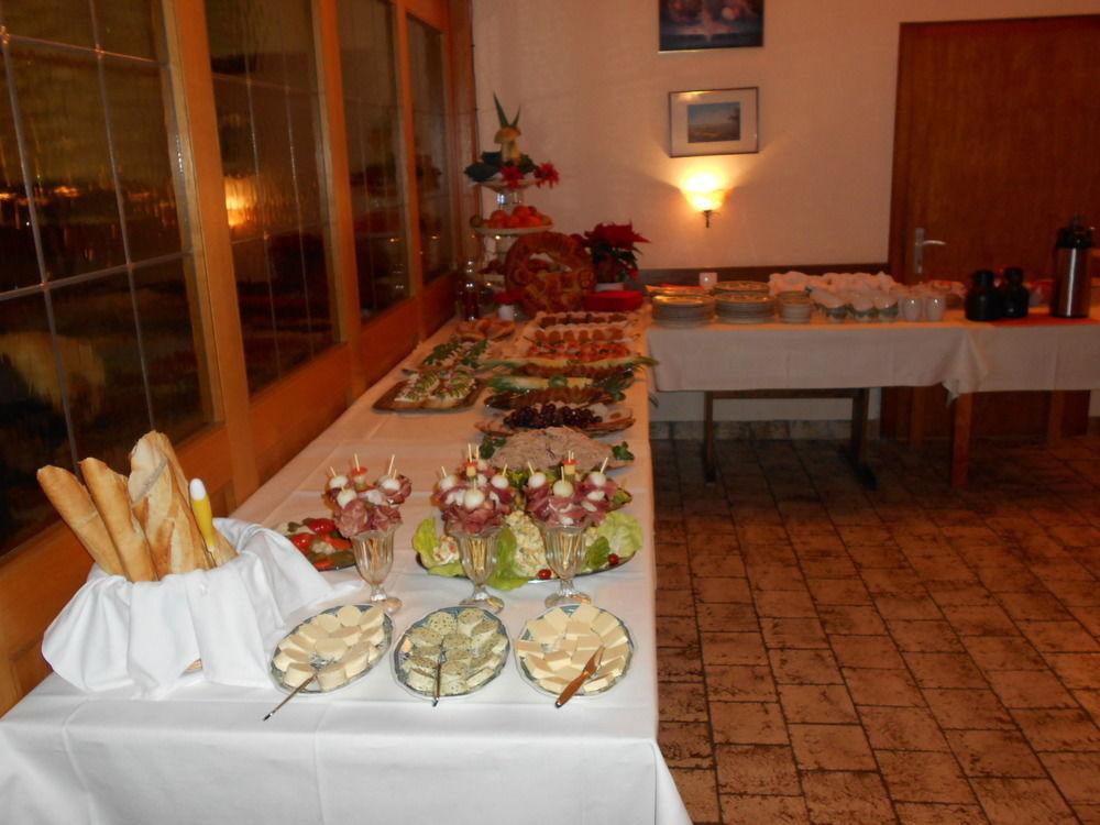 Rötenbach Hotel-Pension Zum Bierhaus מראה חיצוני תמונה