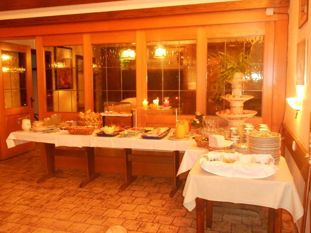 Rötenbach Hotel-Pension Zum Bierhaus מראה חיצוני תמונה