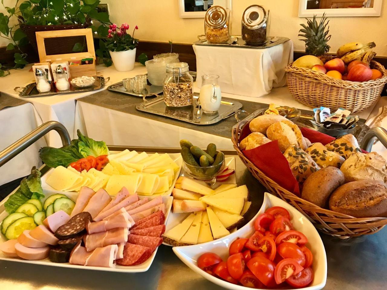 Rötenbach Hotel-Pension Zum Bierhaus מראה חיצוני תמונה